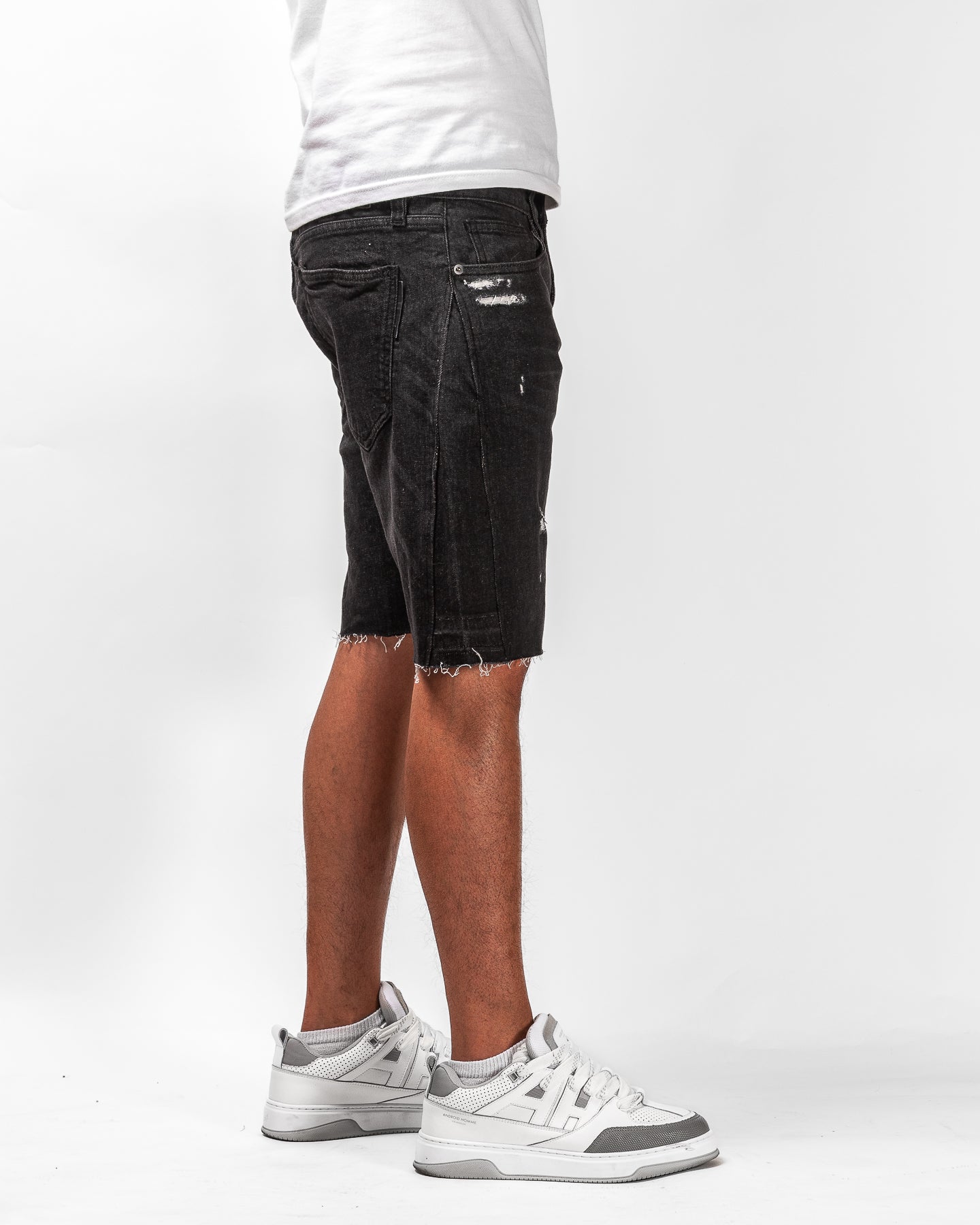 Mursaki Flared Short 'Italian Pebble Repair' 355-000 (Rinse Black)